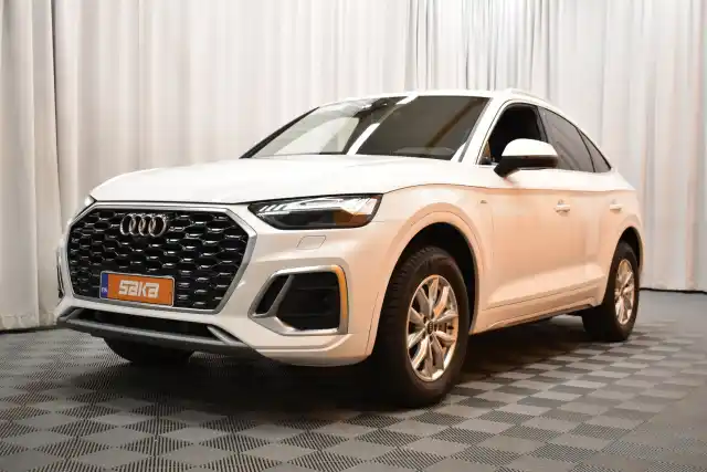 Valkoinen Maastoauto, Audi Q5 – VAR-36592