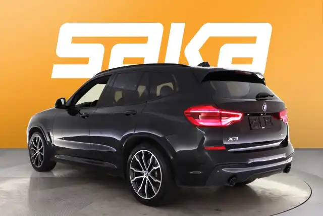 Musta Maastoauto, BMW X3 – VAR-36667