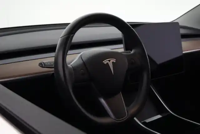 Harmaa Sedan, Tesla Model 3 – VAR-36816