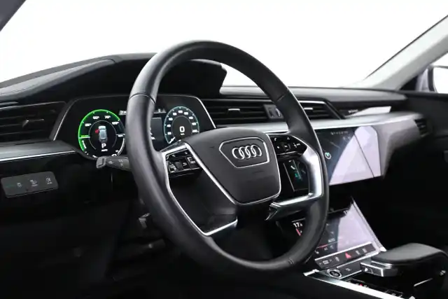 Hopea Maastoauto, Audi e-tron – VAR-36928