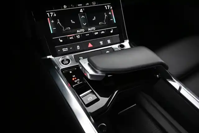 Hopea Maastoauto, Audi e-tron – VAR-36928