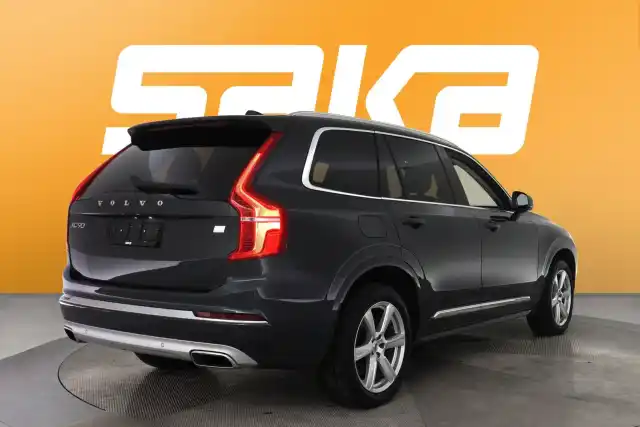 Harmaa Maastoauto, Volvo XC90 – VAR-37351