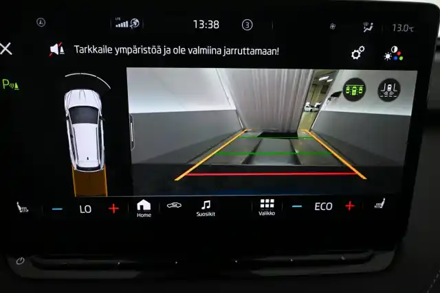 Sininen Maastoauto, Skoda Enyaq – VAR-37492