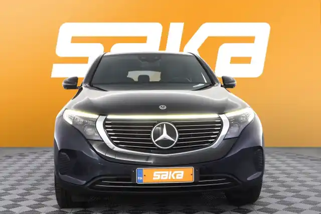 Sininen Maastoauto, Mercedes-Benz EQC – VAR-37556