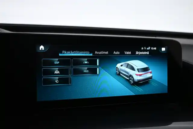 Sininen Maastoauto, Mercedes-Benz EQC – VAR-37556