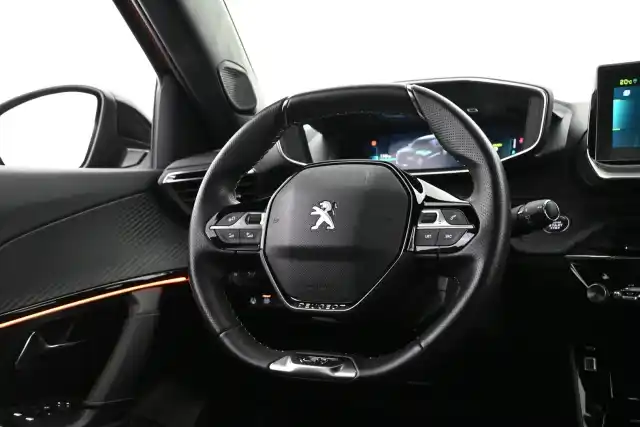 Oranssi Maastoauto, Peugeot e-2008 – VAR-37921