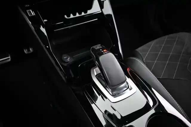 Oranssi Maastoauto, Peugeot e-2008 – VAR-37921