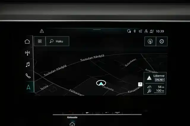 Musta Maastoauto, Audi Q8 e-tron – VAR-38019