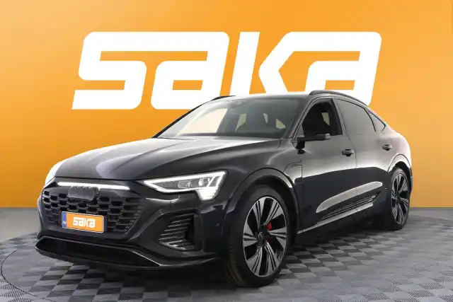 Musta Maastoauto, Audi Q8 e-tron – VAR-38019