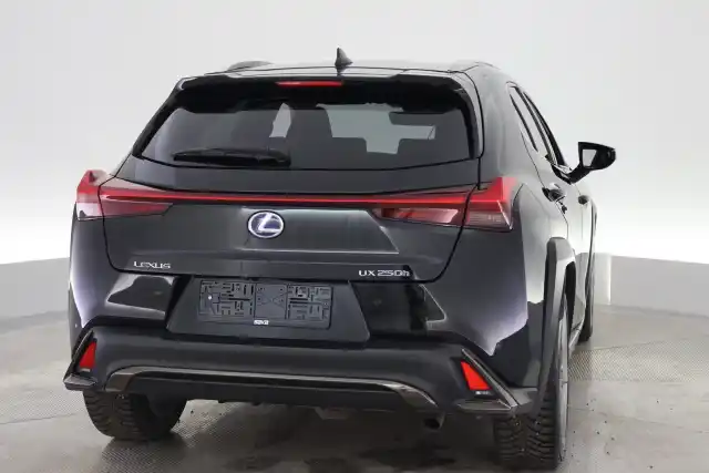 Harmaa Maastoauto, Lexus UX – VAR-38258