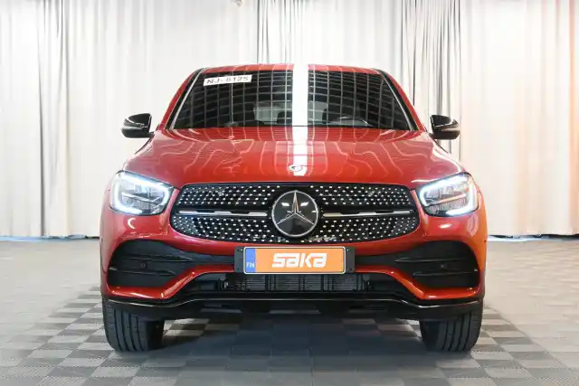 Punainen Coupe, Mercedes-Benz GLC – VAR-38285