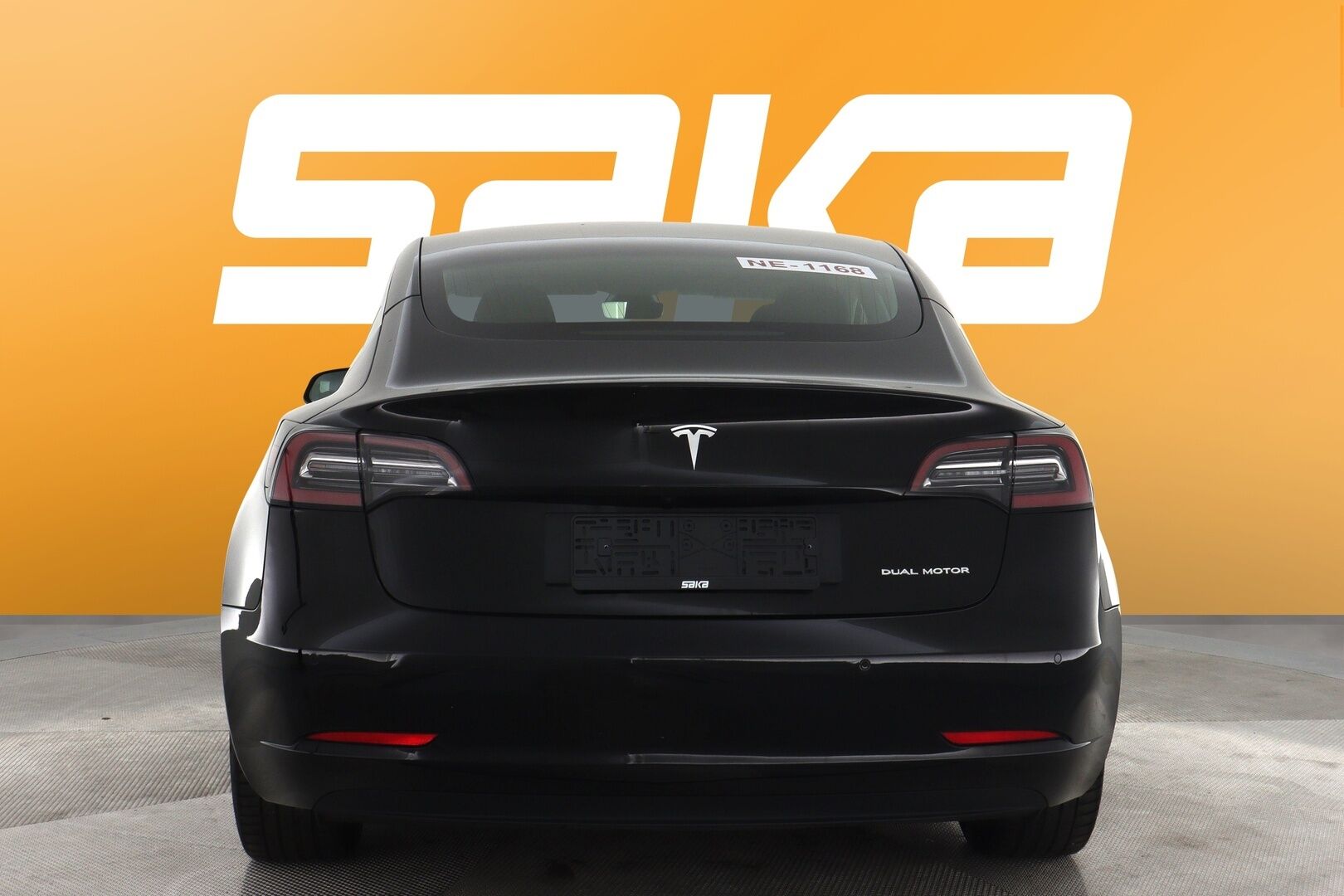 Musta Sedan, Tesla Model 3 – VAR-38629