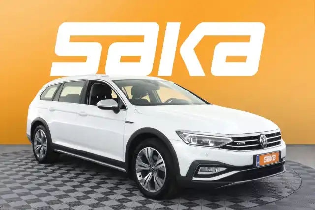 Valkoinen Farmari, Volkswagen Passat – VAR-38716