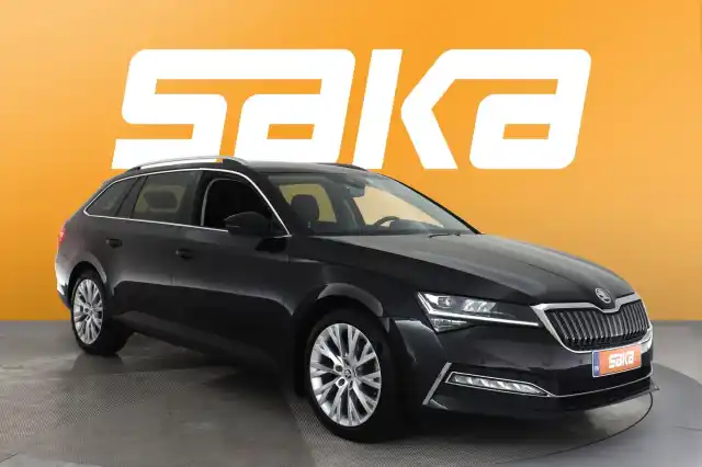 Musta Farmari, Skoda Superb – VAR-38723