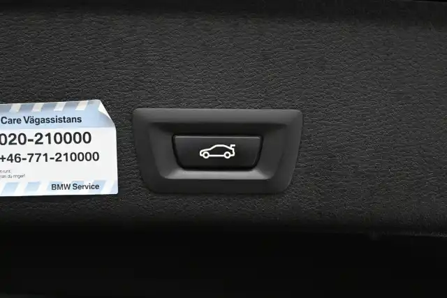 Musta Maastoauto, BMW X4 – VAR-38727