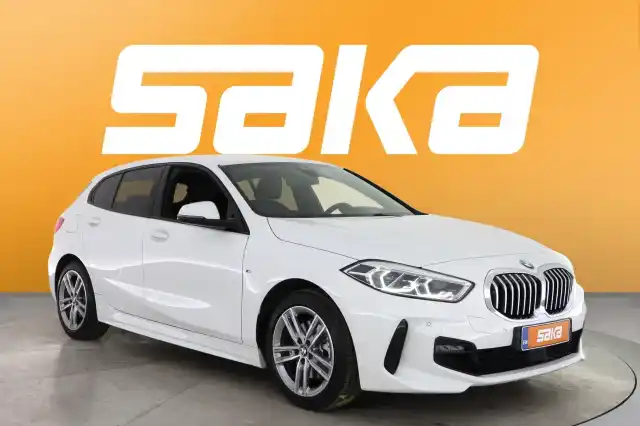 Valkoinen Viistoperä, BMW 118 – VAR-38791