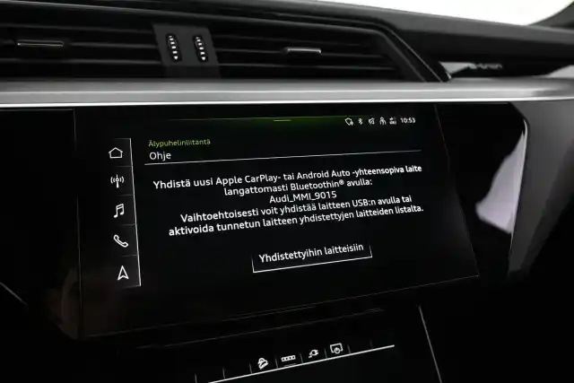 Musta Maastoauto, Audi Q8 e-tron – VAR-39015