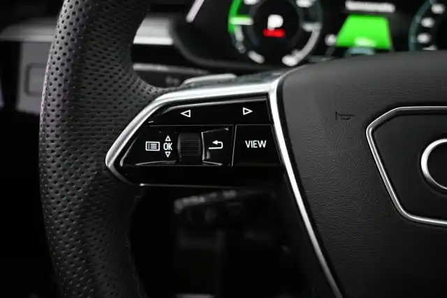 Musta Maastoauto, Audi Q8 e-tron – VAR-39015