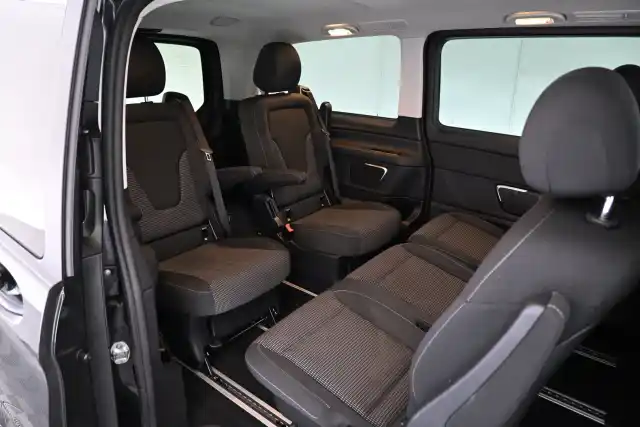 Musta Tila-auto, Mercedes-Benz EQV – VAR-39923