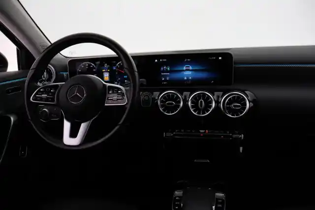 Musta Viistoperä, Mercedes-Benz A – VAR-40041