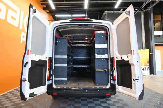 Valkoinen Pakettiauto, Ford Transit – VAR-40178