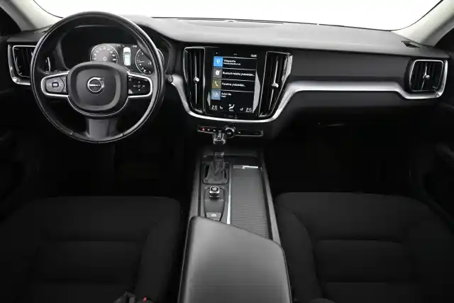 Musta Farmari, Volvo V60 Cross Country – VAR-40236
