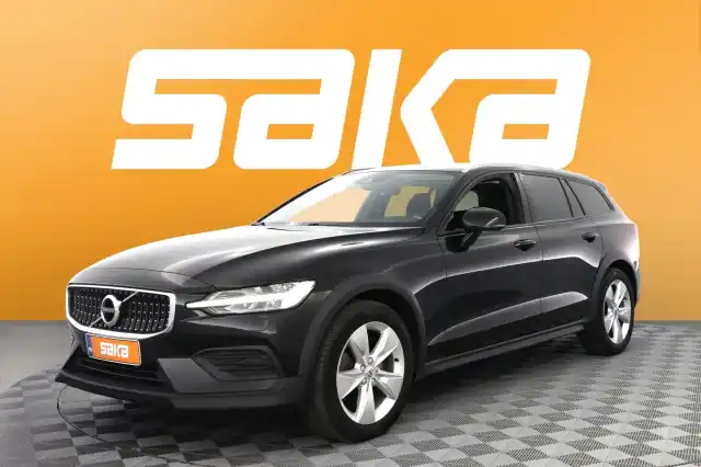Musta Farmari, Volvo V60 Cross Country – VAR-40236