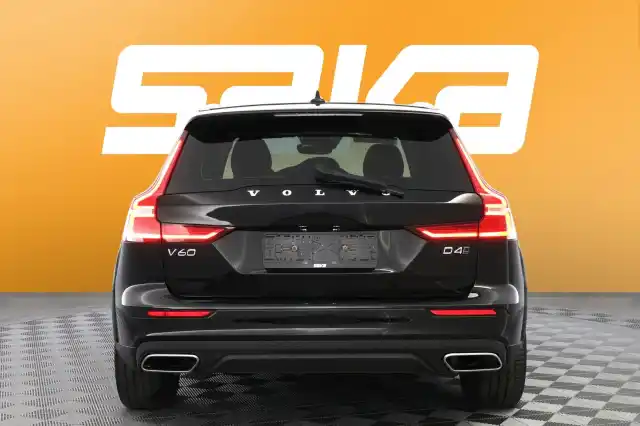 Musta Farmari, Volvo V60 Cross Country – VAR-40236