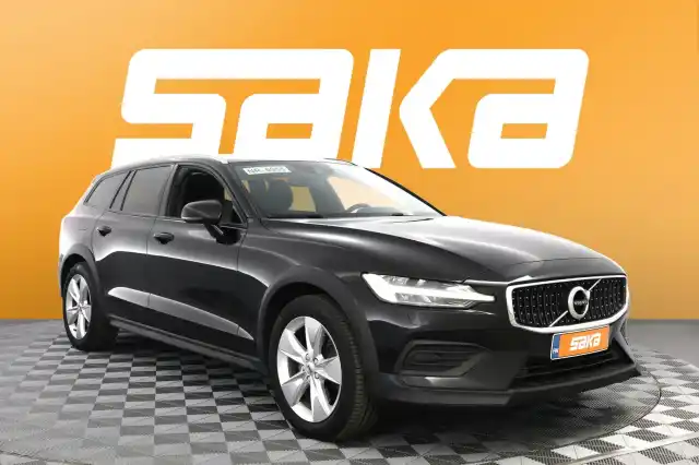 Musta Farmari, Volvo V60 Cross Country – VAR-40236