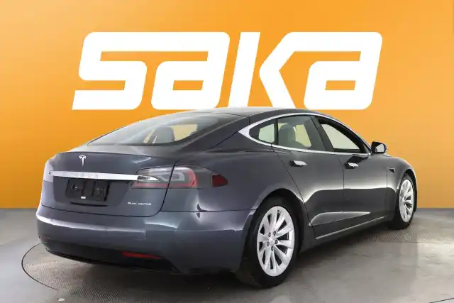 Harmaa Sedan, Tesla Model S – VAR-403710