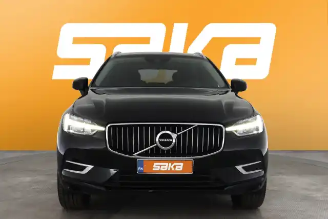 Musta Maastoauto, Volvo XC60 – VAR-40577