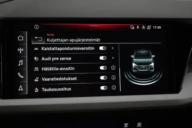 Musta Maastoauto, Audi Q4 e-tron – VAR-40888