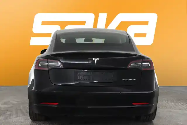 Musta Sedan, Tesla Model 3 – VAR-40982