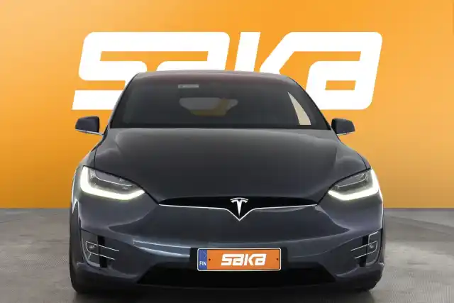 Harmaa Maastoauto, Tesla Model X – VAR-41105