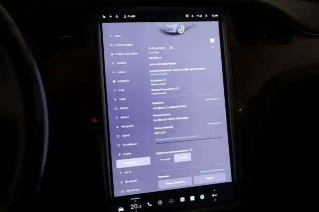 Harmaa Maastoauto, Tesla Model X – VAR-41105