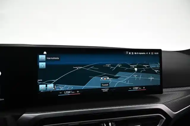 Sininen Sedan, BMW i4 – VAR-41116