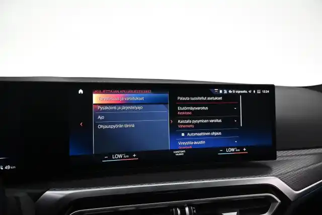 Sininen Sedan, BMW i4 – VAR-41116