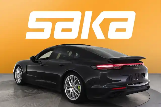 Musta Sedan, Porsche Panamera – VAR-41276