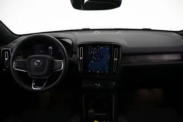 Vihreä Maastoauto, Volvo XC40 – VAR-41344