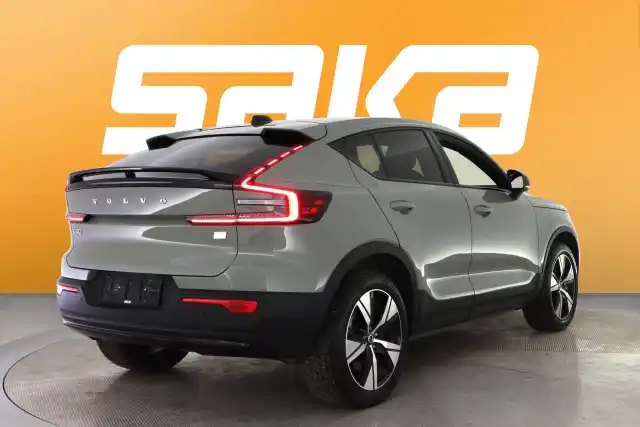 Vihreä Maastoauto, Volvo XC40 – VAR-41344