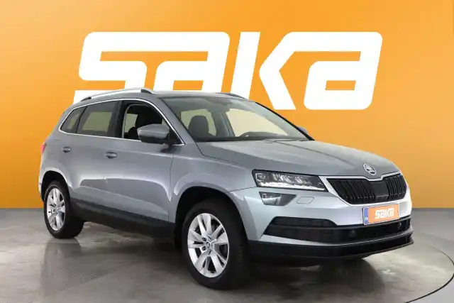 Harmaa Maastoauto, Skoda Karoq – VAR-41450