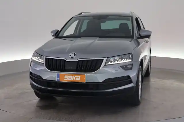 Harmaa Maastoauto, Skoda Karoq – VAR-41450