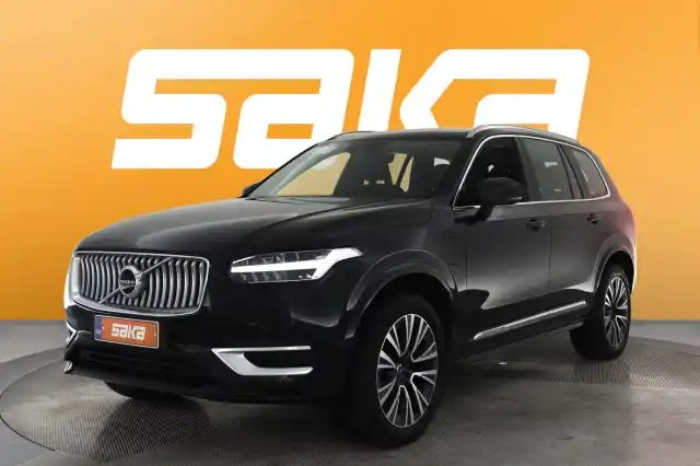 Musta Maastoauto, Volvo XC90 – VAR-41764