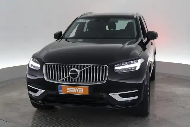 Musta Maastoauto, Volvo XC90 – VAR-41764