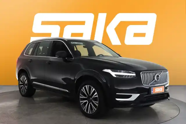 Musta Maastoauto, Volvo XC90 – VAR-41764