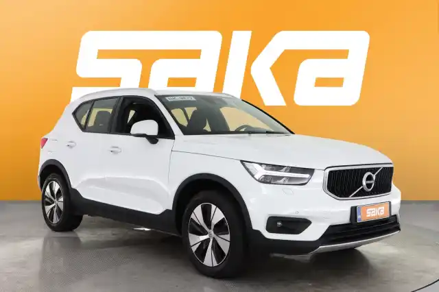 Valkoinen Maastoauto, Volvo XC40 – VAR-42280