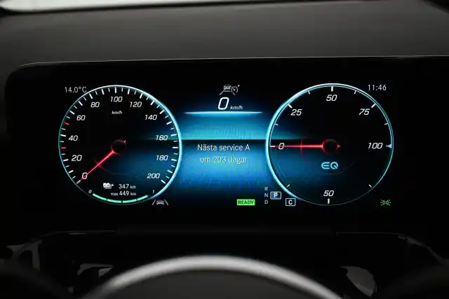 Harmaa Maastoauto, Mercedes-Benz EQA – VAR-42907