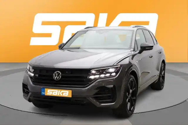 Harmaa Maastoauto, Volkswagen Touareg – VAR-42980