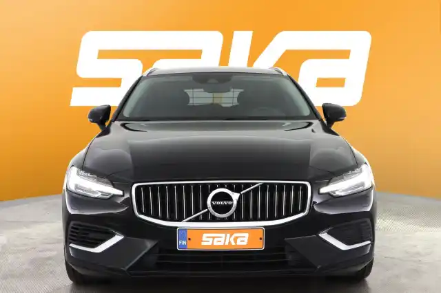 Musta Farmari, Volvo V60 – VAR-43015