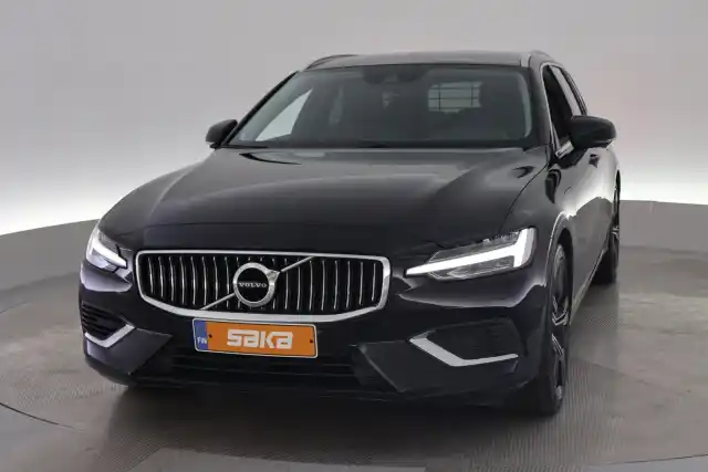 Musta Farmari, Volvo V60 – VAR-43015